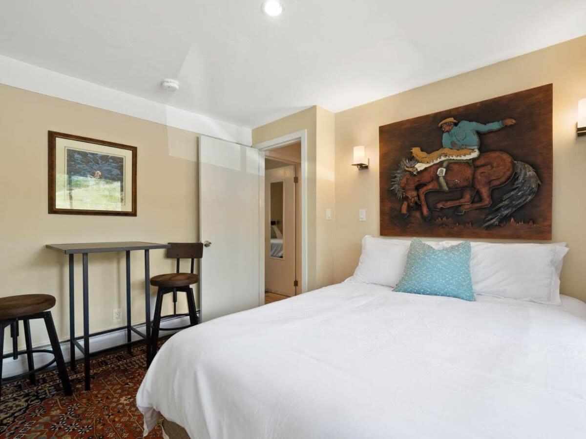 Relaxing 2 Bedroom Steps From Vail Resort Luaran gambar